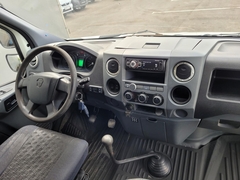 car-image