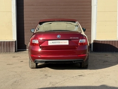 car-image