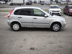 car-image